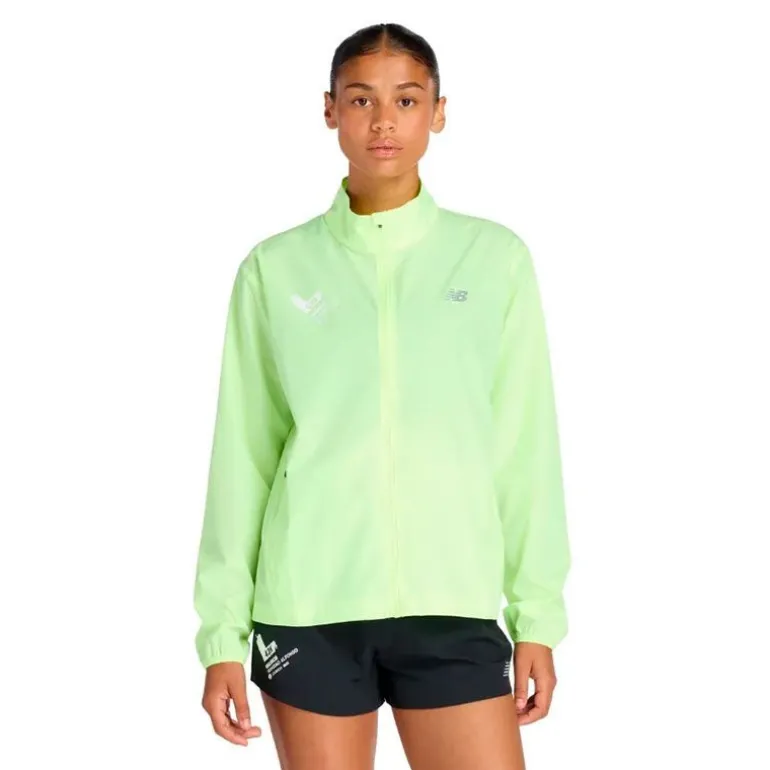 CHAQUETA NEW BALANCE ATHLETICS PACKABLE MARATON VALENCIA 25 MUJER