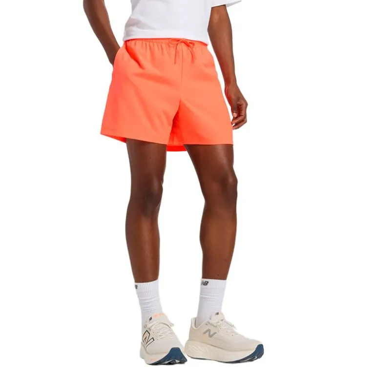 PANTALON CORTO NEW BALANCE SPORT ESSENTIALS 5" INCH
