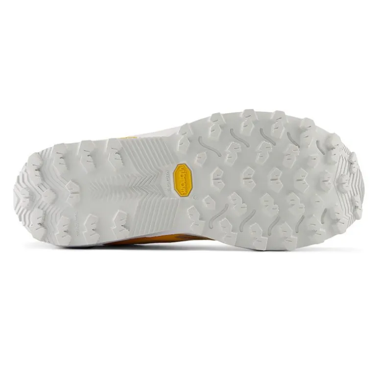 ZAPATILLAS NEW BALANCE FUELCELL REBEL TRAIL