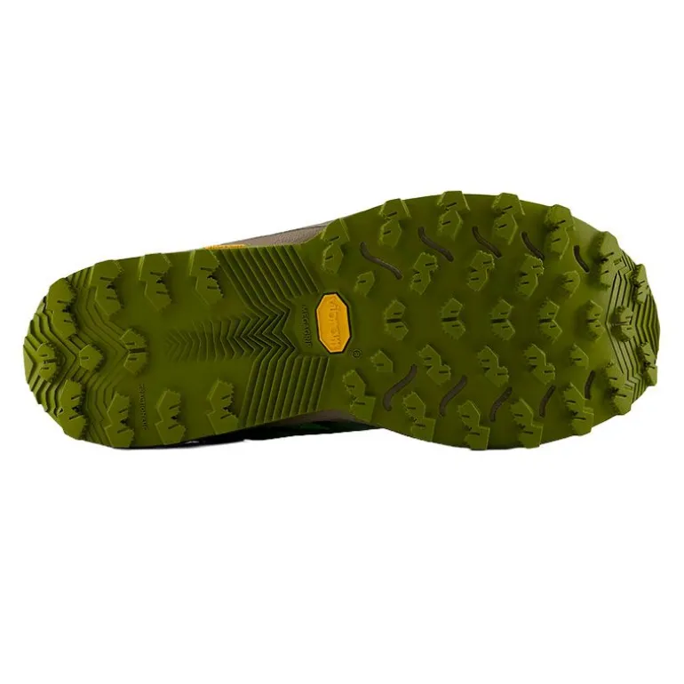 ZAPATILLAS NEW BALANCE FUELCELL REBEL TRAIL