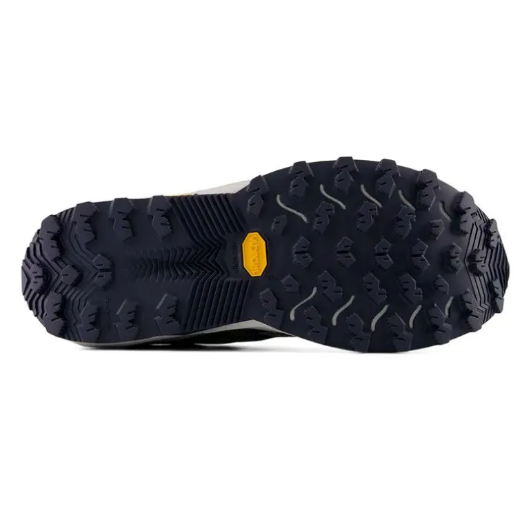 ZAPATILLAS NEW BALANCE FUELCELL REBEL TRAIL